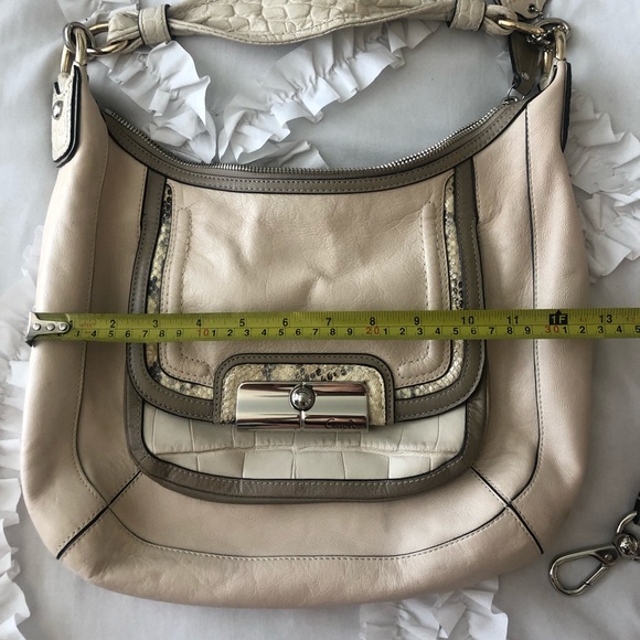 Coach leather bag - Picture 2 of 8